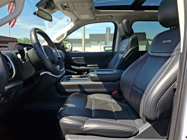 Certified 2025 Ford Expedition Platinum AWD/4WD image 13