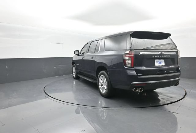 Used 2023 Chevrolet Suburban Premier AWD/4WD image 5