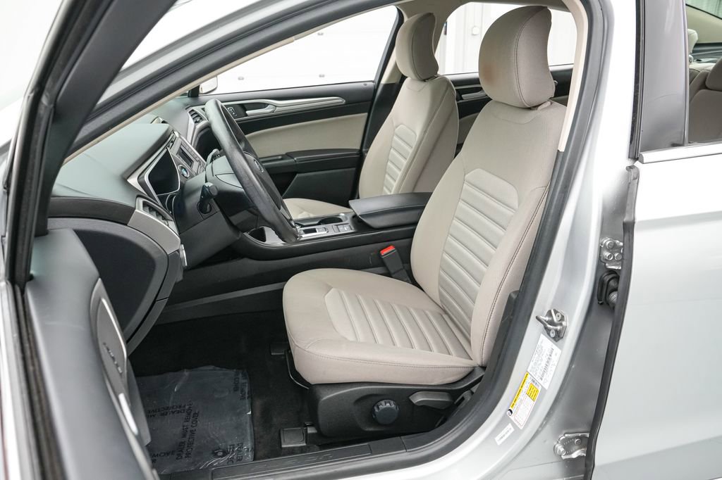 Certified 2018 Ford Fusion S FWD image 11