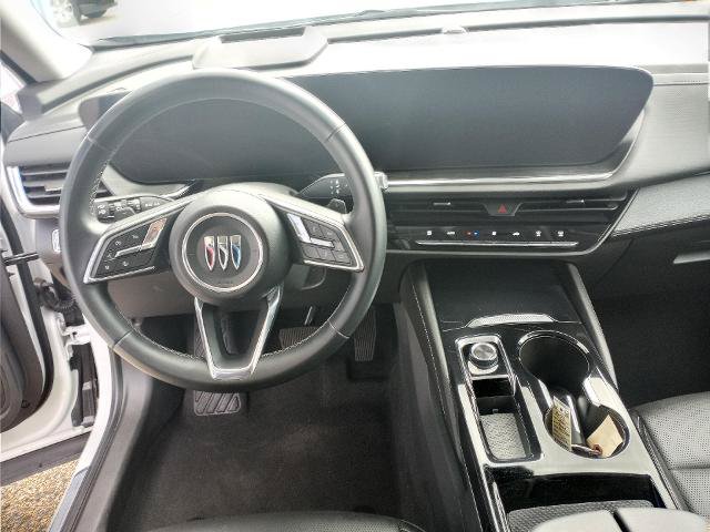 Used 2024 Buick Envision Preferred AWD/4WD image 8