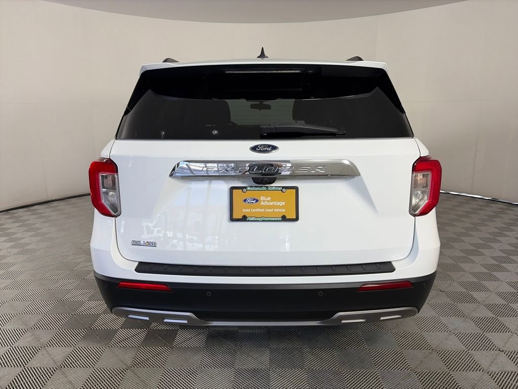 Certified 2022 Ford Explorer XLT w/ Equipment Group 202A image 6