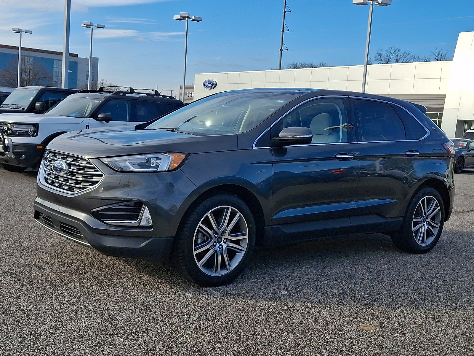Certified 2019 Ford Edge Titanium w/ Cold Weather Package image 5