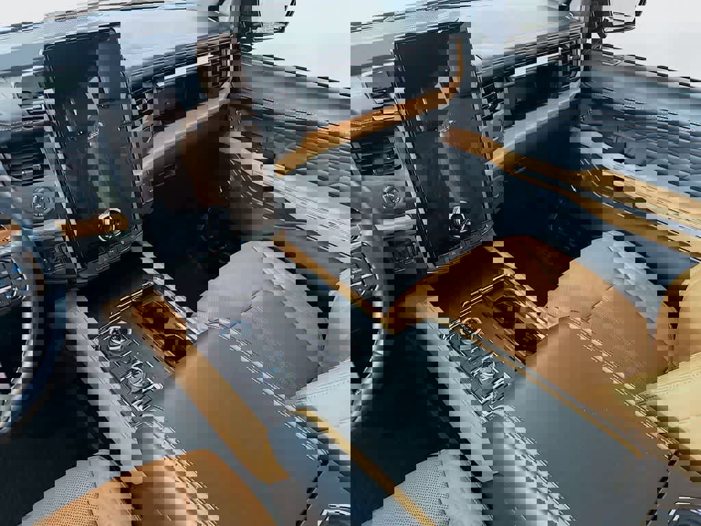 Certified 2023 Ford Expedition Platinum image 11