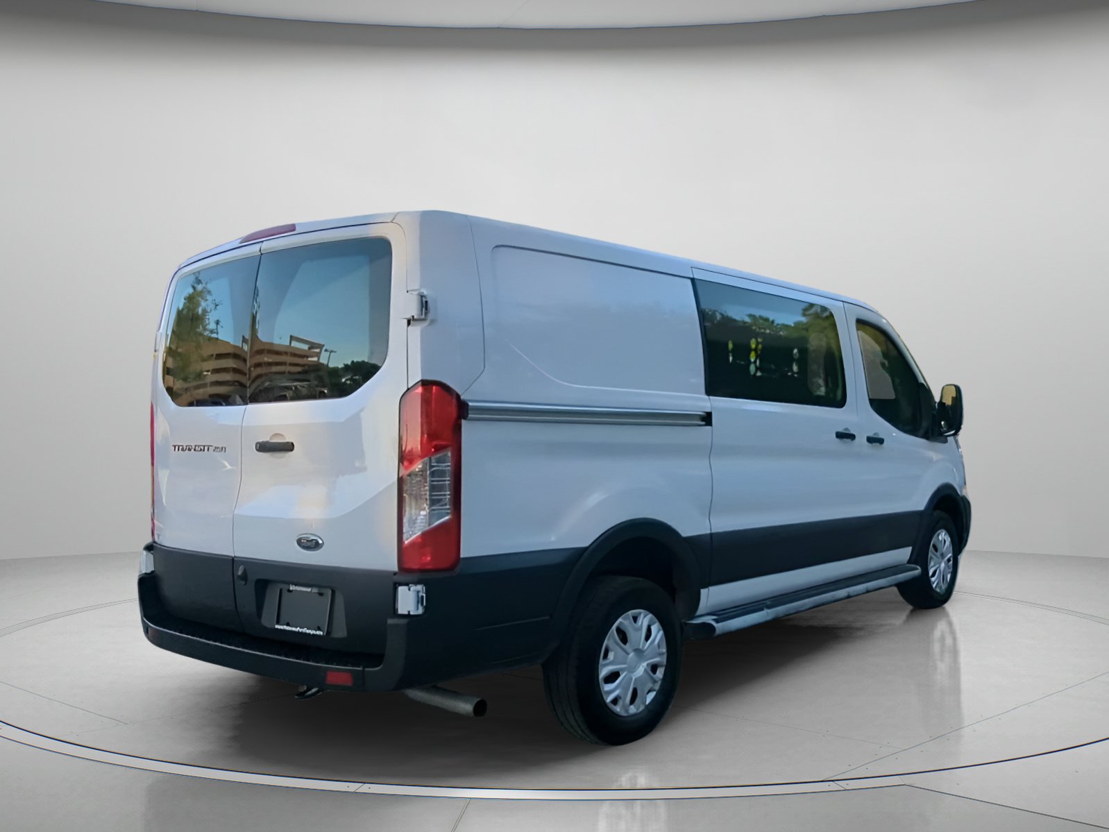 Certified 2025 Ford Transit 250 Low Roof w/ Exterior Upgrade Package RWD image 27