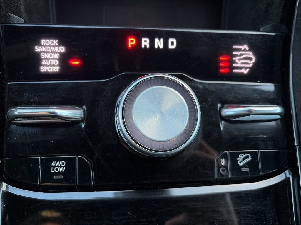 Used 2022 Jeep Grand Cherokee L Overland w/ Advanced Protech Group III image 18