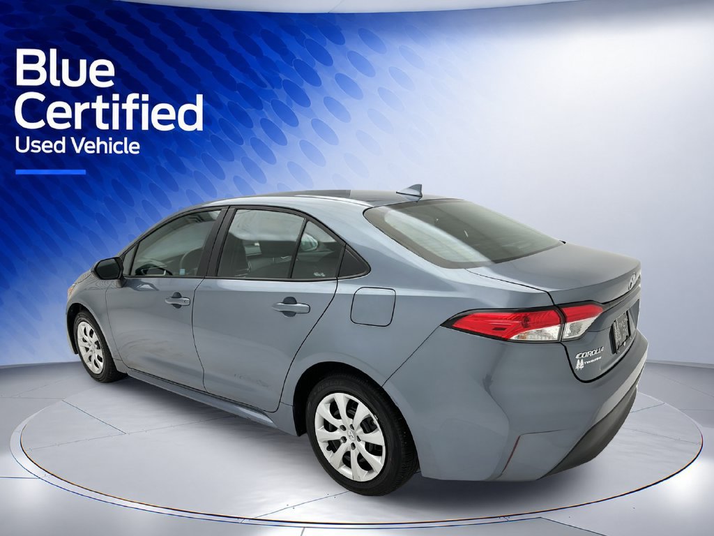 Used 2026 Toyota Corolla LE FWD image 4