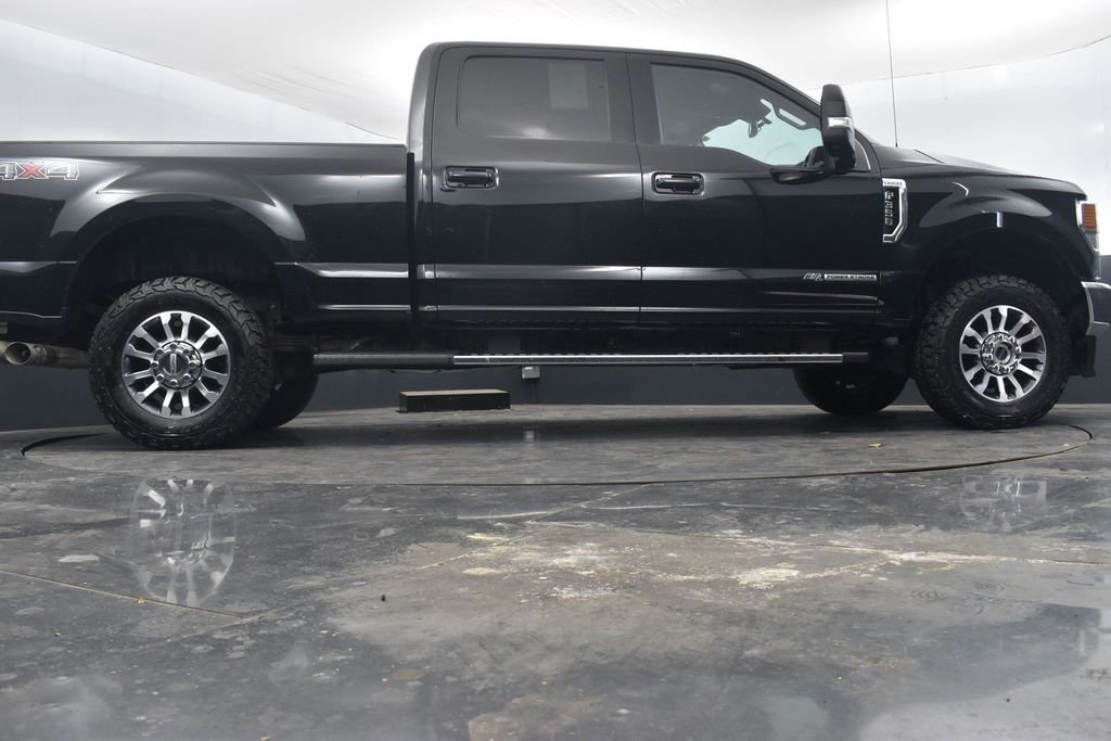 Certified 2020 Ford F350 Lariat w/ Lariat Value Package image 21