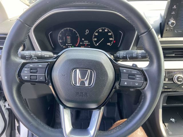 Used 2025 Honda Pilot EX-L image 29