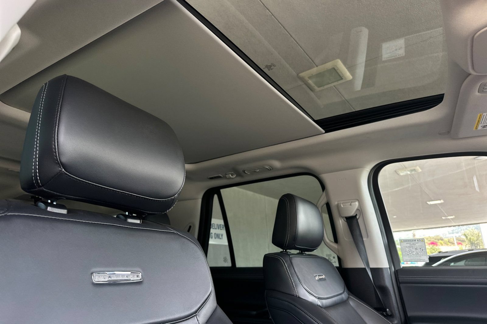 Certified 2025 Ford Expedition Max Platinum AWD/4WD image 17