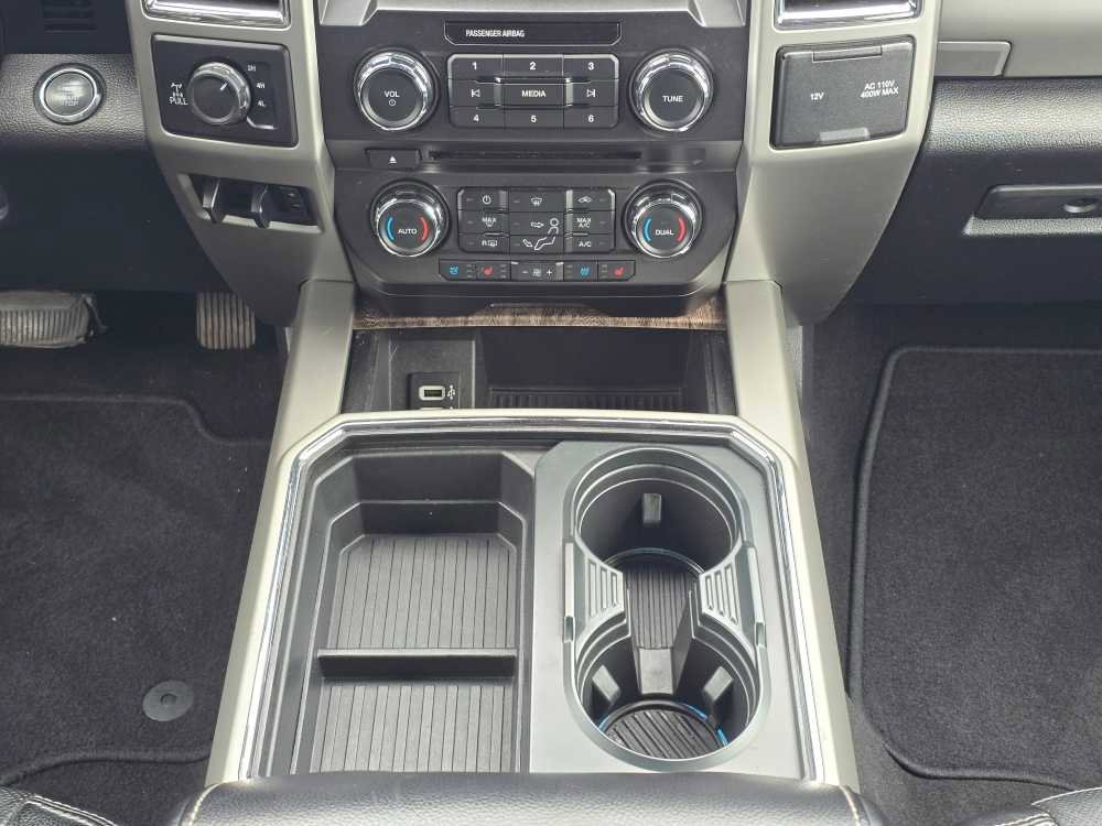 Certified 2018 Ford F350 Lariat w/ Lariat Ultimate Package image 14