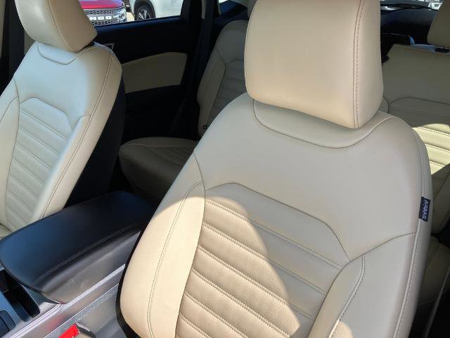 Certified 2024 Ford Edge SEL w/ Convenience Package AWD/4WD image 21