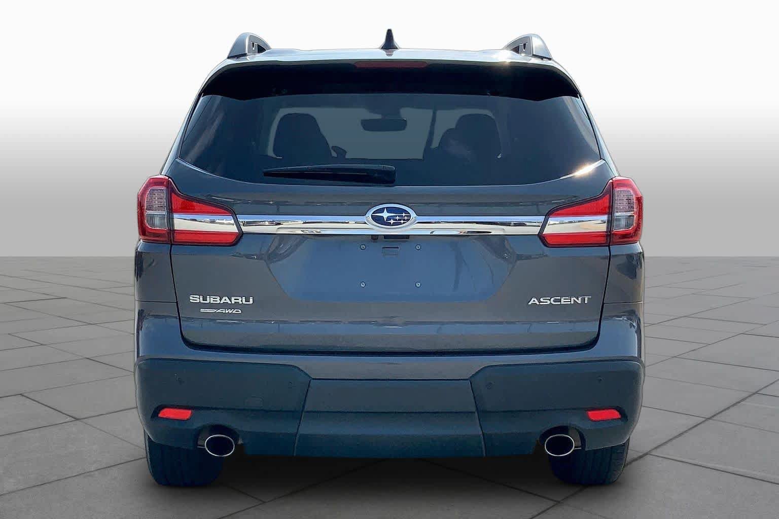 Used 2022 Subaru Ascent Premium w/ Convenience Package AWD/4WD image 5