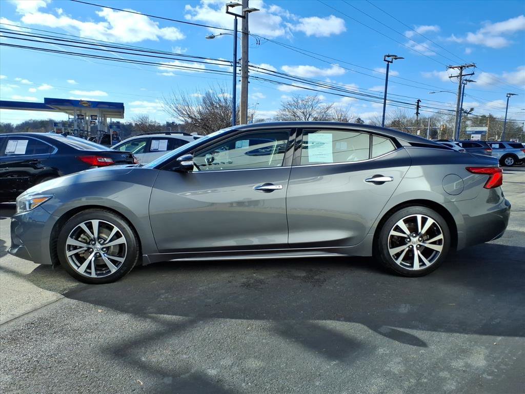Used 2017 Nissan Maxima Platinum image 4