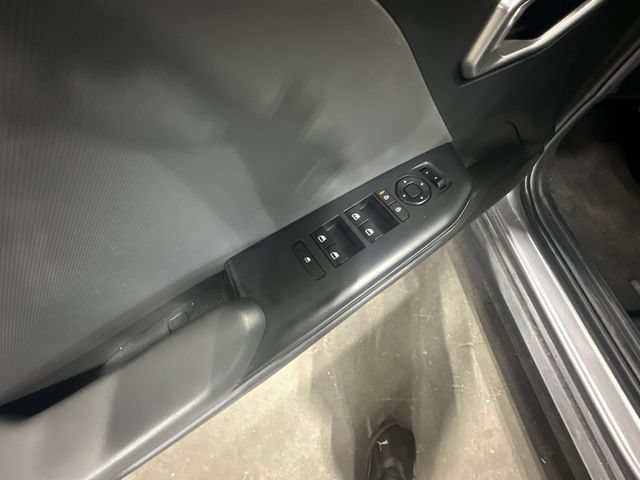 Used 2025 Kia K4 FWD image 19