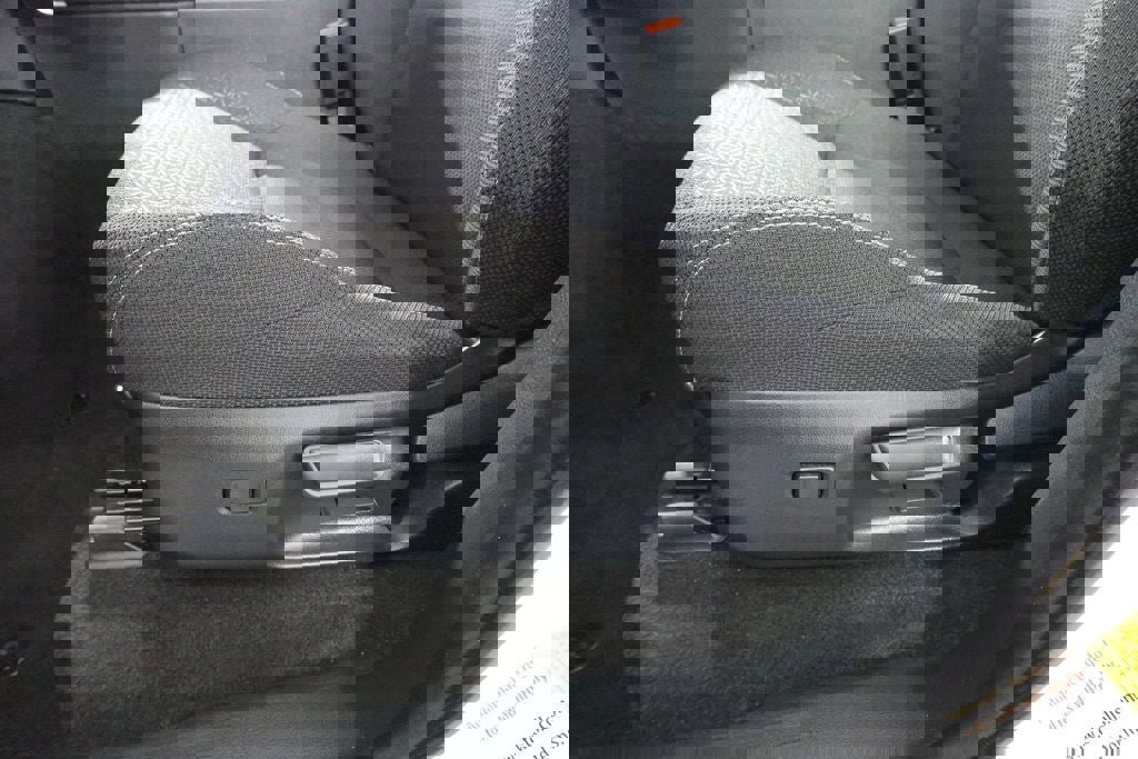 Used 2025 Toyota 4Runner SR5 image 10