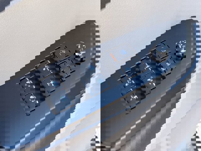 Used 2017 Toyota Highlander Limited image 14