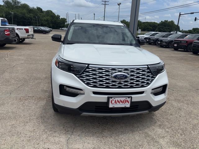 Certified 2020 Ford Explorer Platinum w/ Premium Technology Package AWD/4WD image 4