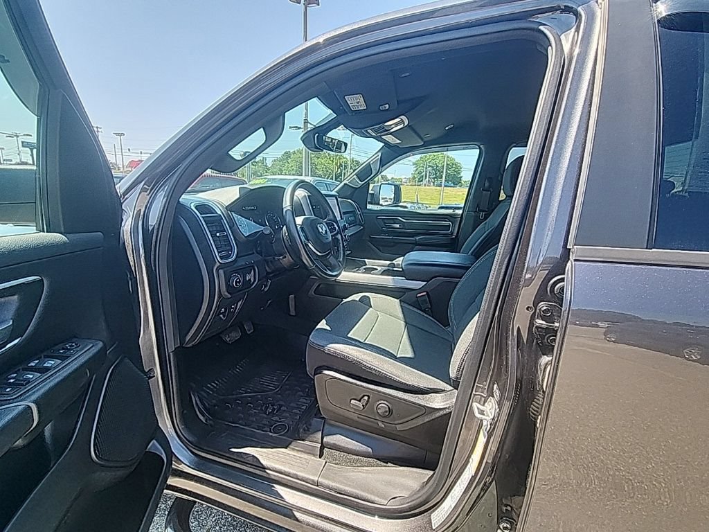Used 2023 RAM 1500 Big Horn AWD/4WD image 9