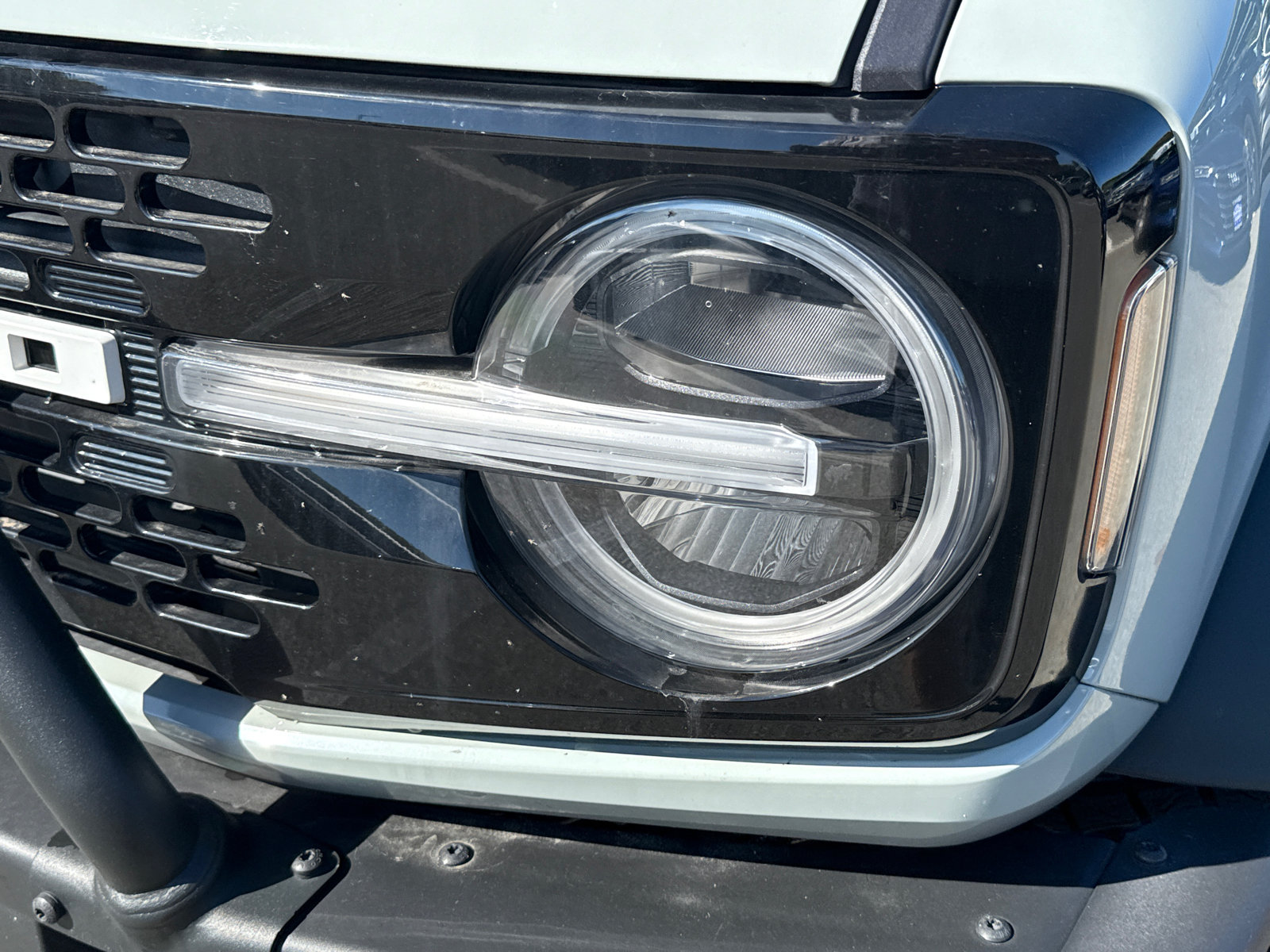 Certified 2021 Ford Bronco First Edition AWD/4WD image 7