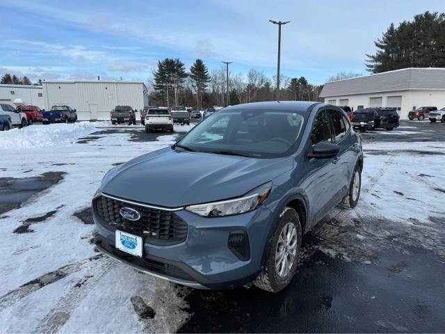 Certified 2025 Ford Escape Active w/ Cold Weather Package image 7