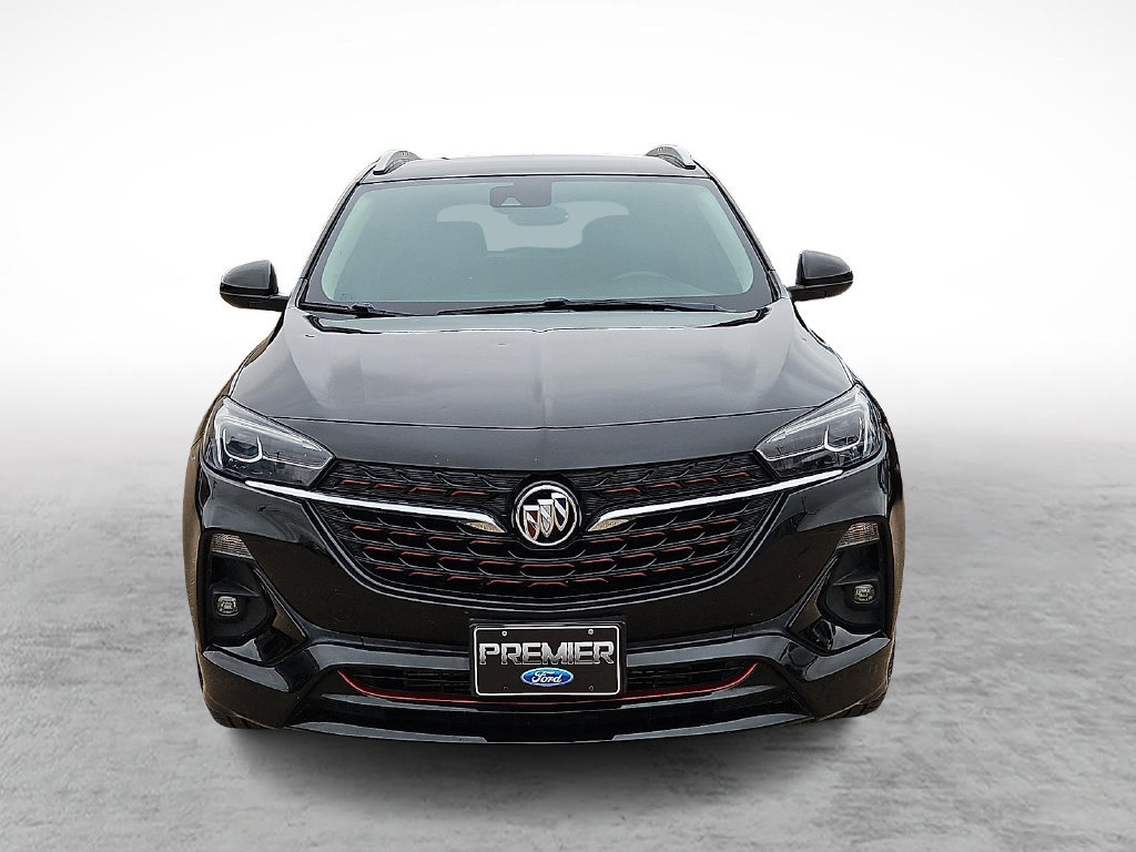 Used 2021 Buick Encore GX Essence w/ Sport Touring Package FWD image 3