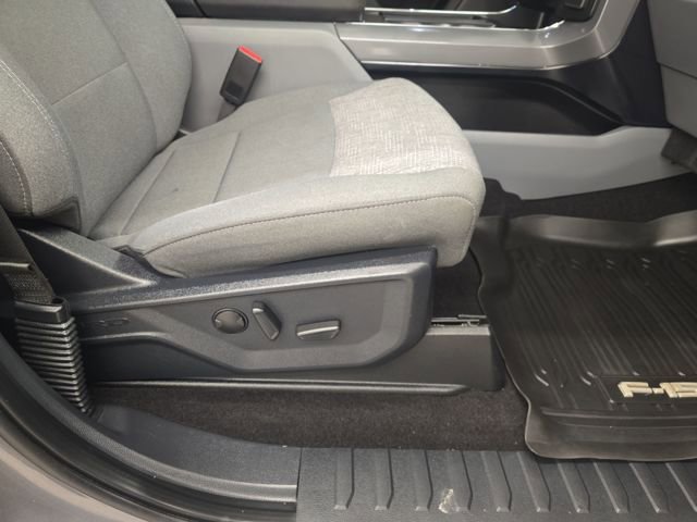 Certified 2022 Ford F150 XLT w/ Equipment Group 302A High image 13