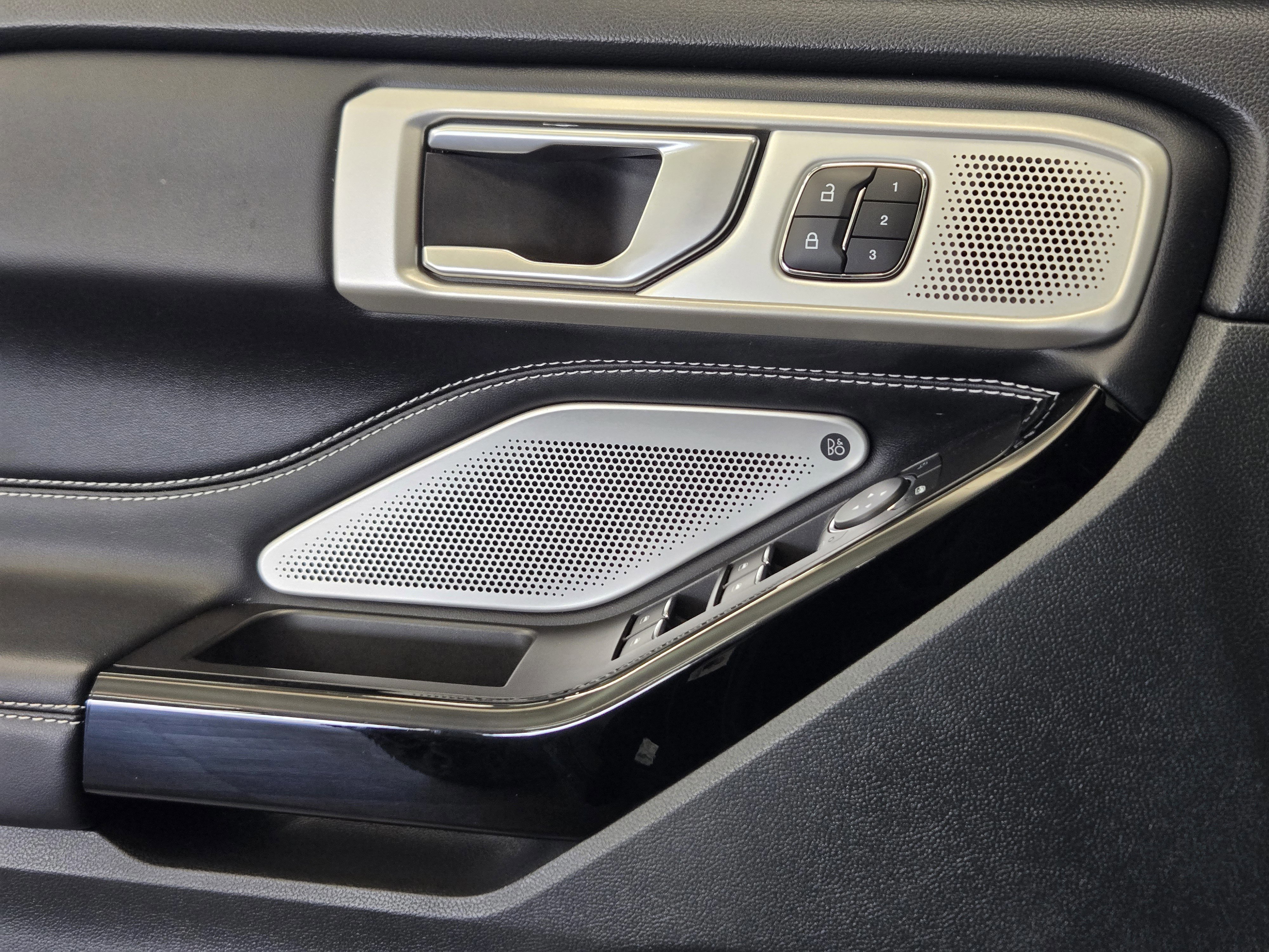 Certified 2022 Ford Explorer ST w/ Equipment Group 401A image 22