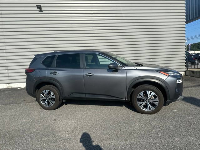 Used 2023 Nissan Rogue SV AWD/4WD image 3