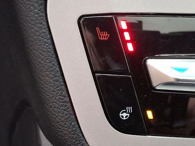 Certified 2023 Ford Explorer XLT w/ Equipment Group 202A image 26