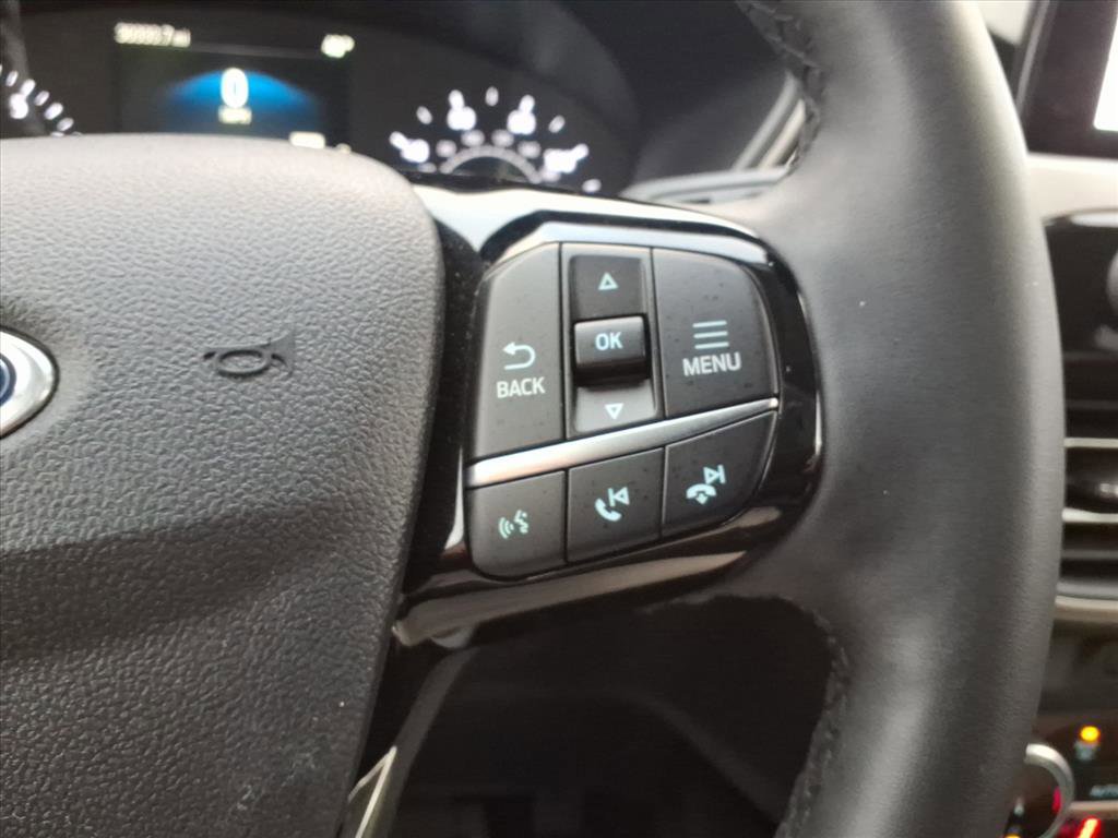 Certified 2022 Ford Escape SEL image 17