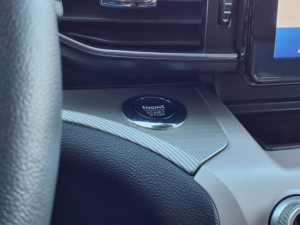 Certified 2023 Ford Explorer XLT w/ Equipment Group 202A image 18