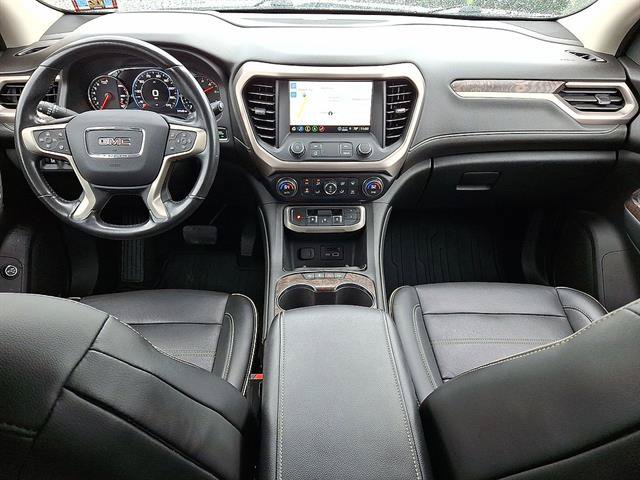 Used 2021 GMC Acadia Denali w/ Denali Ultimate Package AWD/4WD image 10