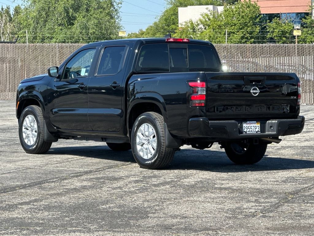 Used 2022 Nissan Frontier SV w/ SV Premium Package RWD image 5