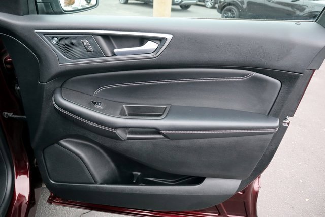 Certified 2024 Ford Edge Titanium image 19