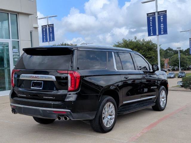 Used 2024 GMC Yukon XL Denali RWD image 3