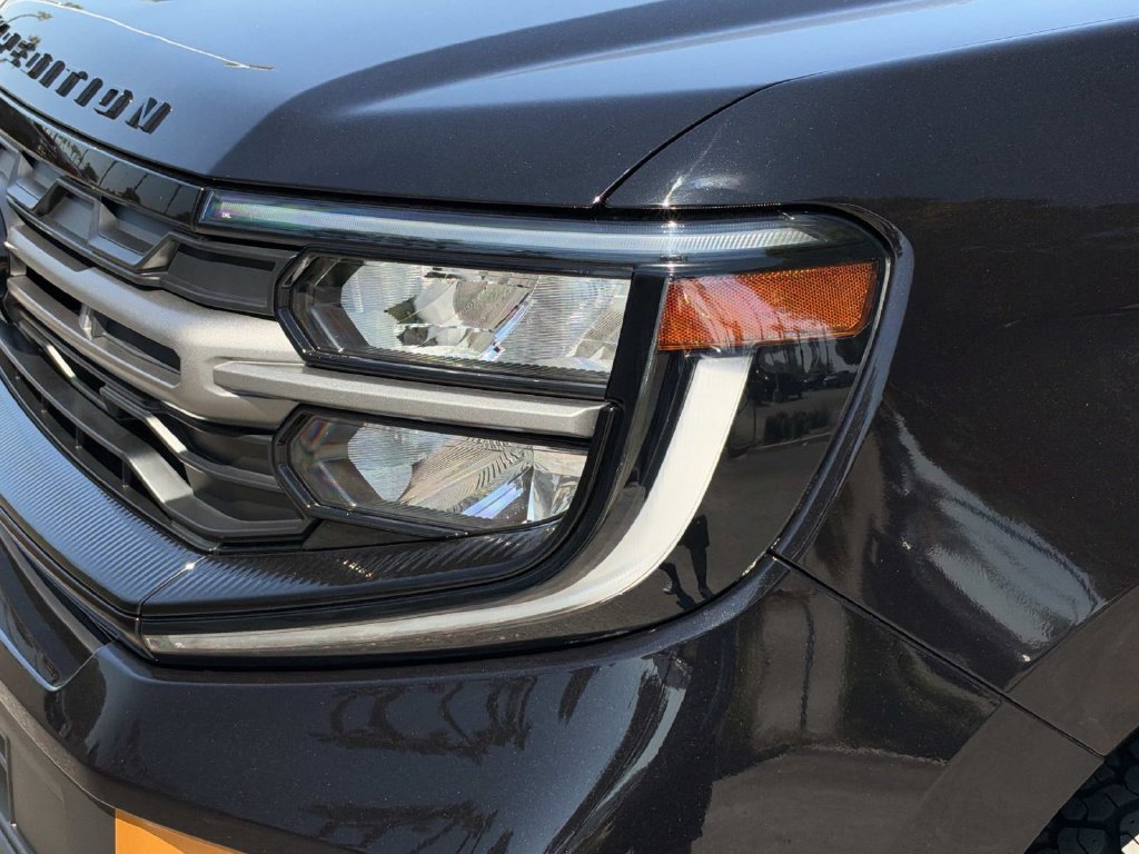 Certified 2025 Ford Expedition Tremor AWD/4WD image 10