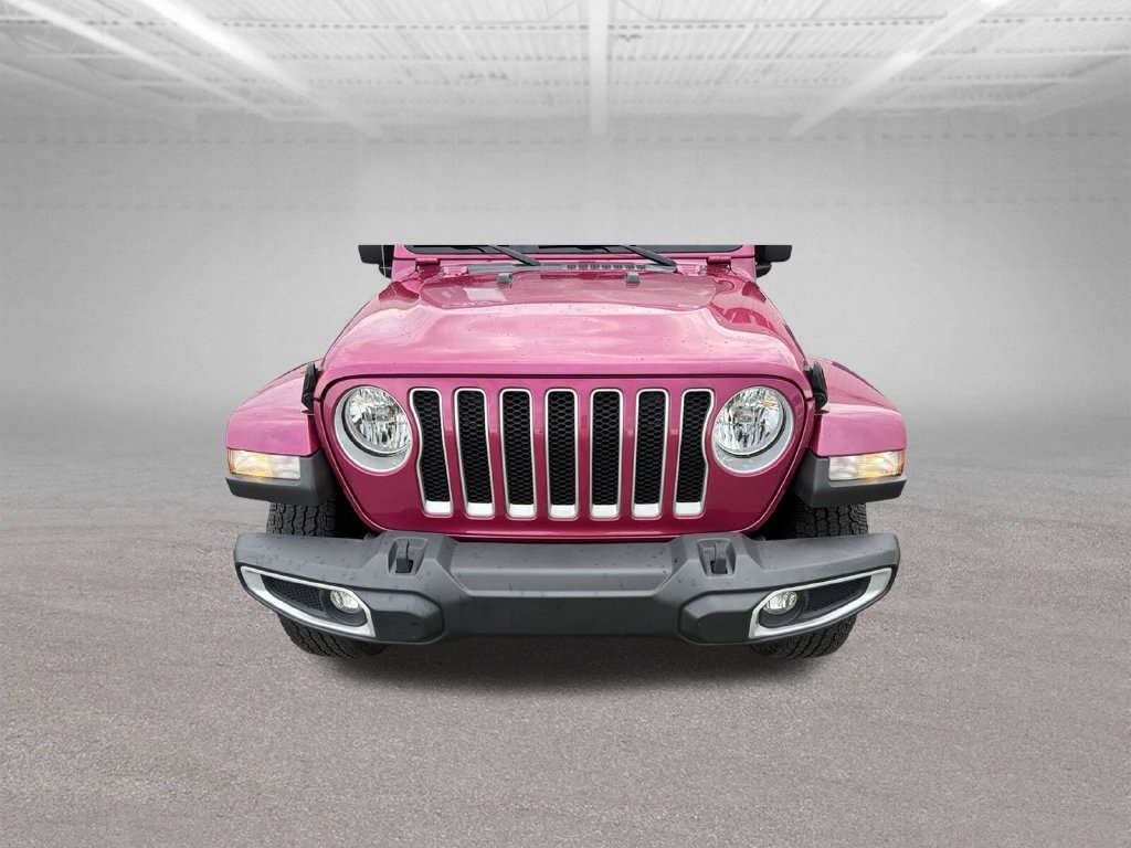 Used 2022 Jeep Wrangler Unlimited Sahara AWD/4WD image 16