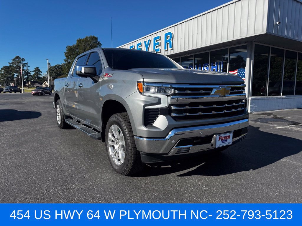 Used 2024 Chevrolet Silverado 1500 LTZ w/ LTZ Premium Package AWD/4WD image 7
