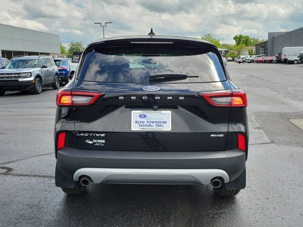 Certified 2023 Ford Escape Active AWD/4WD image 5