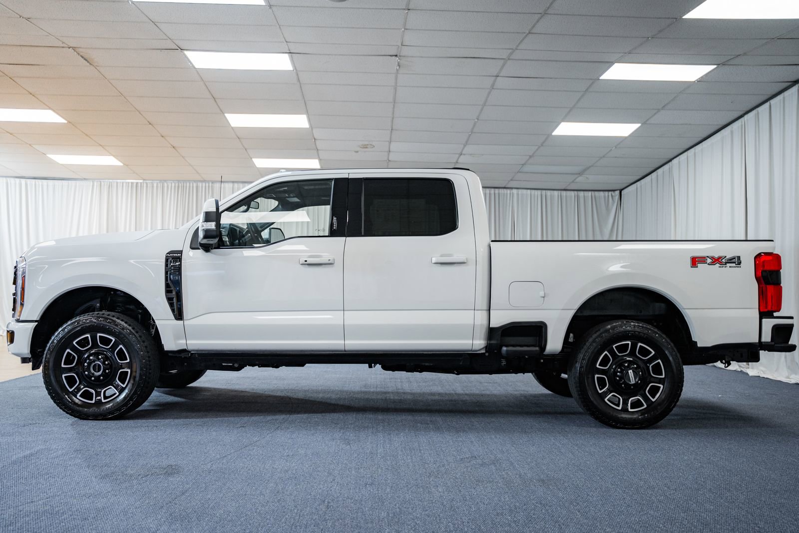 Certified 2024 Ford F250 Platinum image 5