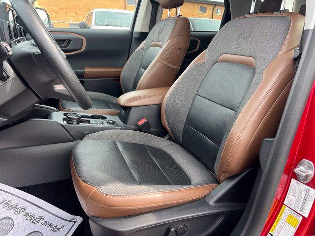 Certified 2021 Ford Bronco Sport Outer Banks w/ Outer Banks Package AWD/4WD image 19