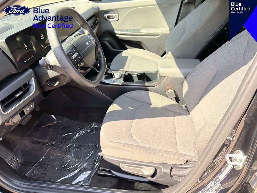 Used 2025 Kia K4 FWD image 16