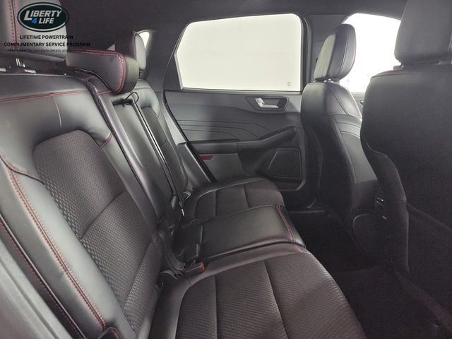 Certified 2023 Ford Escape ST-Line AWD/4WD image 17