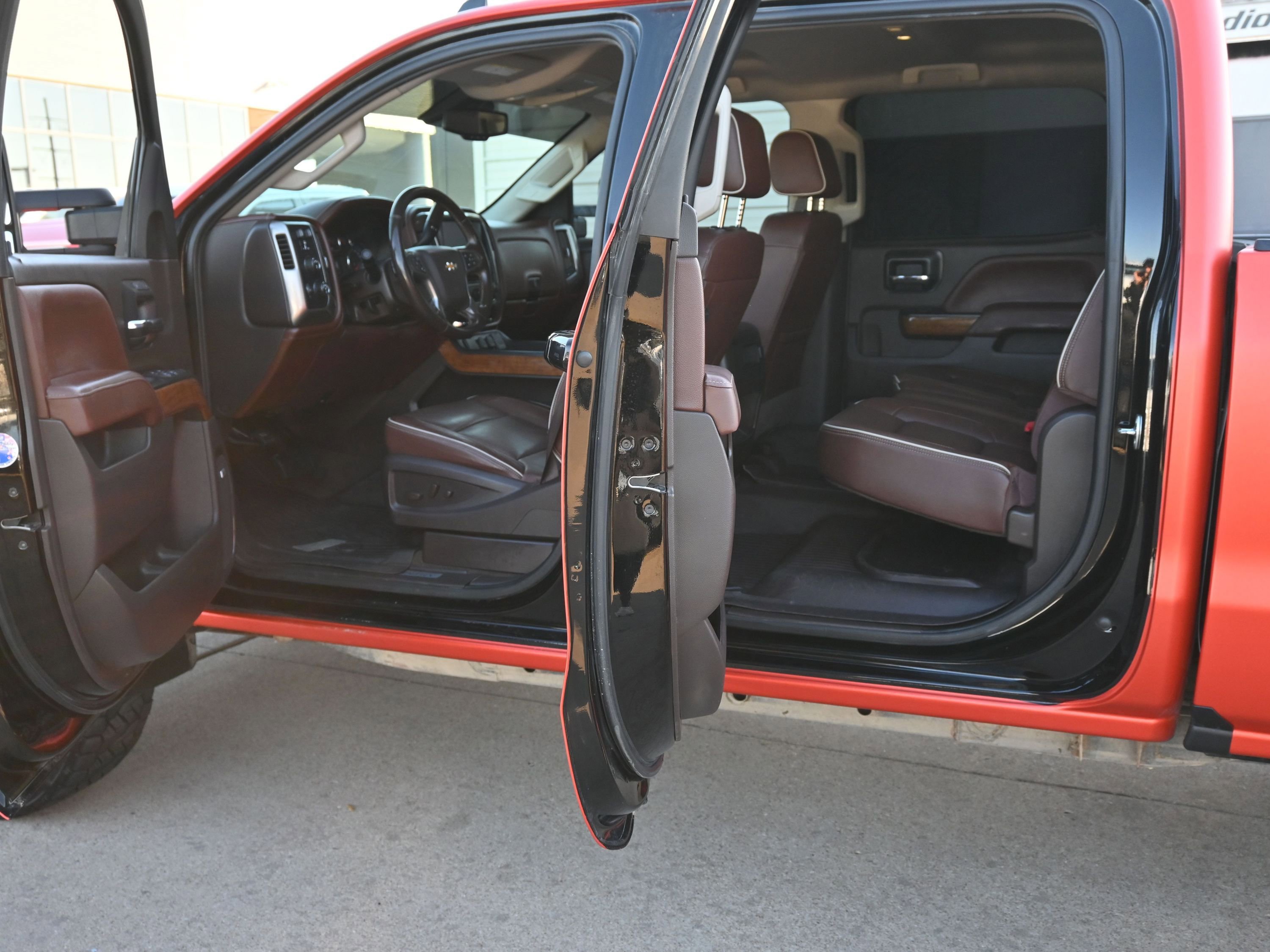 Used 2019 Chevrolet Silverado 3500 High Country w/ Duramax Plus Package image 20