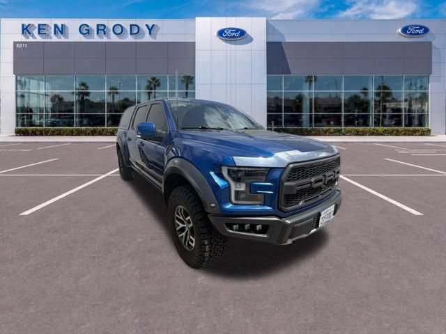 Certified 2018 Ford F150 Raptor w/ Equipment Group 802A Luxury AWD/4WD image 5