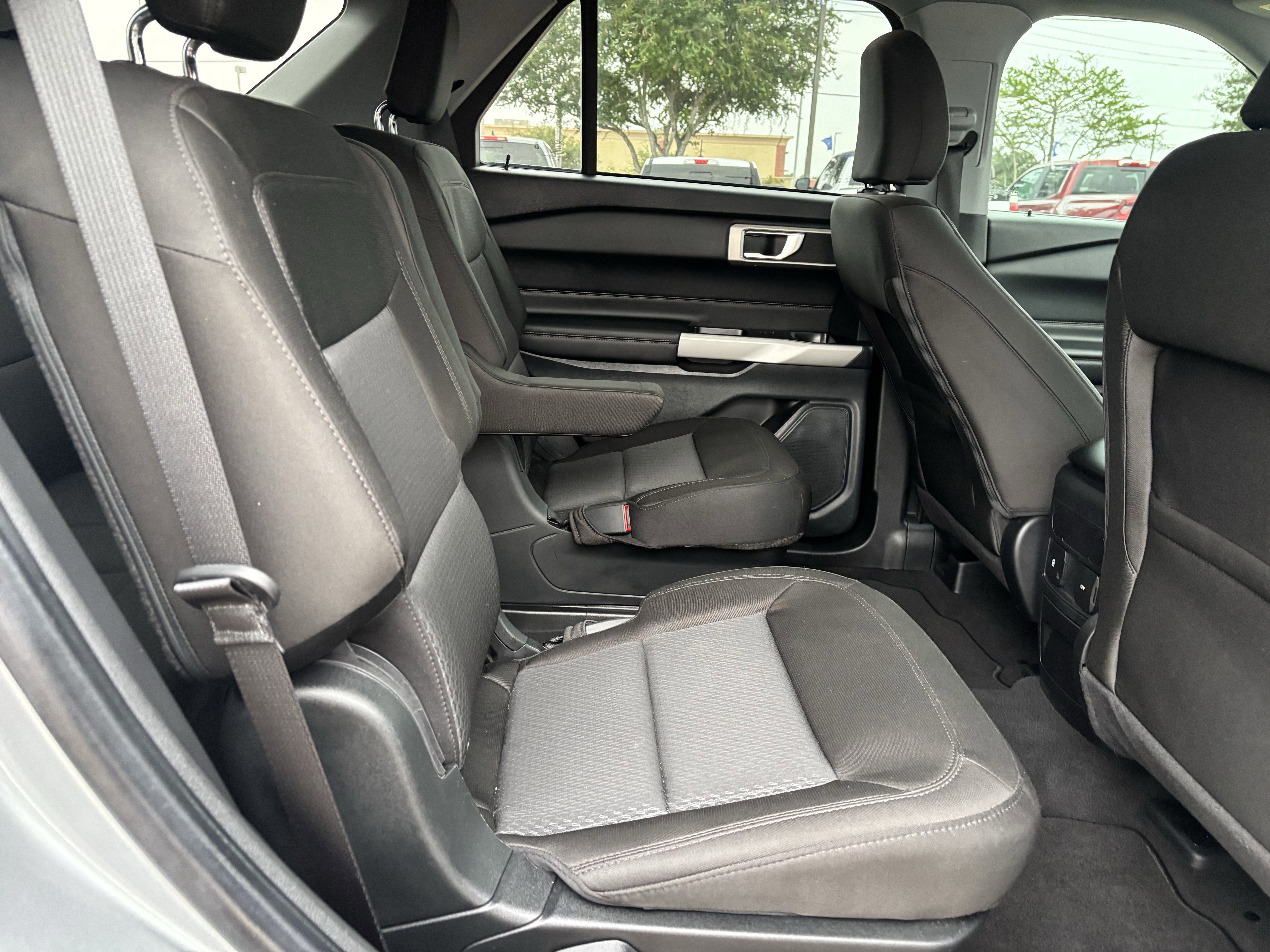 Certified 2023 Ford Explorer XLT image 22
