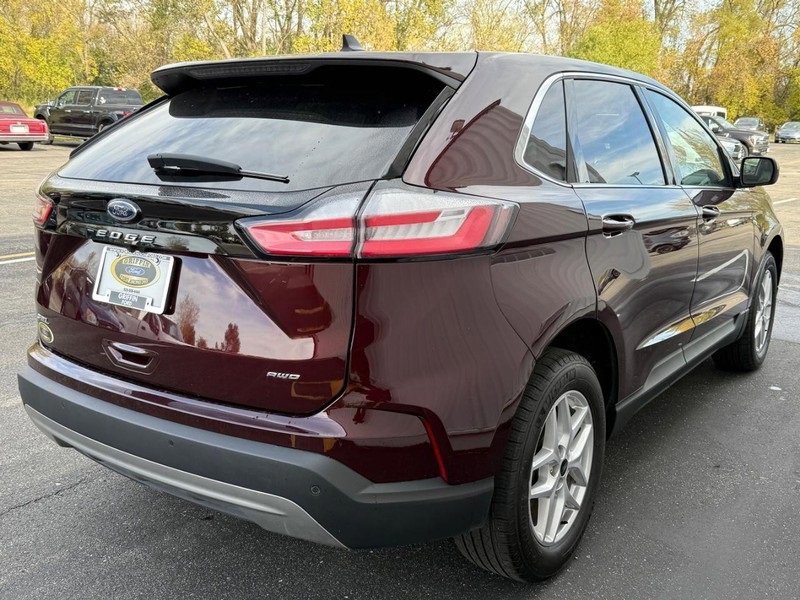 Certified 2023 Ford Edge SEL w/ Convenience Package image 5