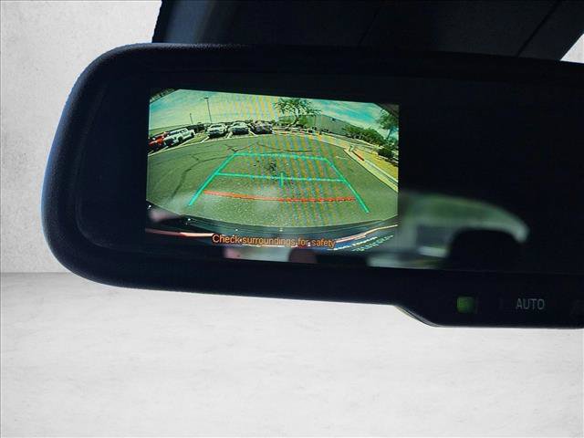Used 2018 Toyota C-HR XLE FWD image 14