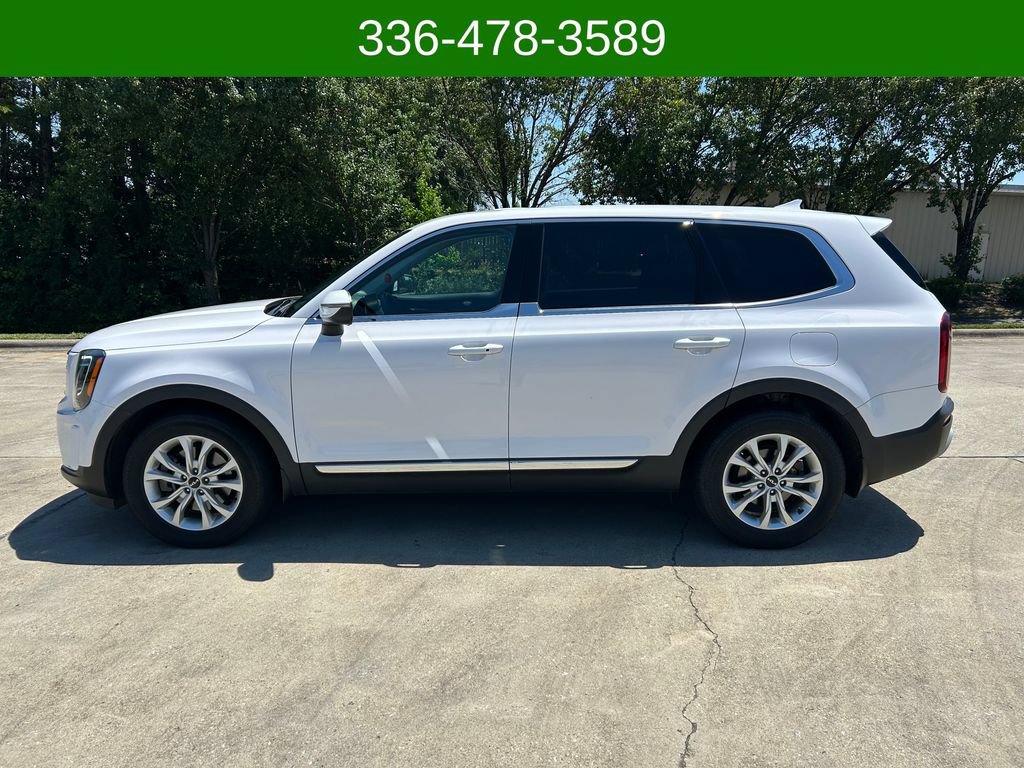 Used 2022 Kia Telluride LX AWD/4WD image 2