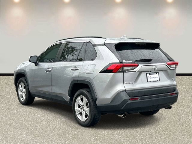 Used 2021 Toyota RAV4 XLE FWD image 7